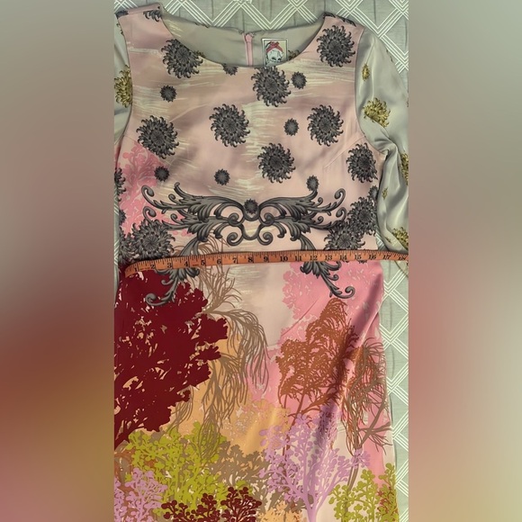 Yoana Baraschi Blush and Gold Floral Design - Picture 6 of 11